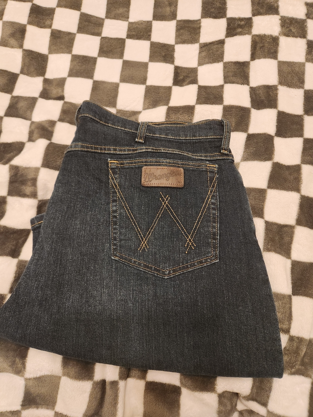 Wrangler Men’s Dark Blue Boot Cut Jeans
